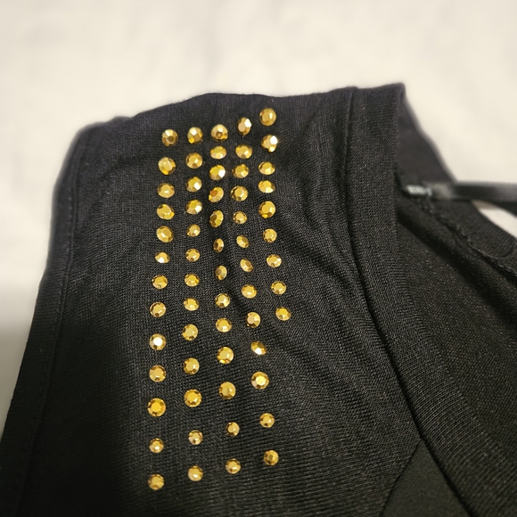 Forever 21 Black Top - Picture 6 of 7